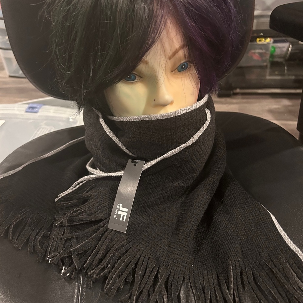 JF J.Ferrar Black Scarf with Gray Fringe  Reversible Unisex